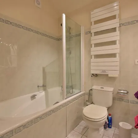 Luxurious Holiday In Ocquerre